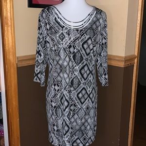 🌻En Focus Black & White Dress🌻